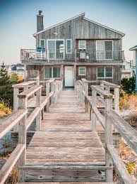 View tripadvisor's 19 unbiased reviews and great deals on beach rentals in westhampton, ny and nearby. Beach Cottage Westhampton Ny Coastal Exterior New York By Sylvain Cote Photo Houzz