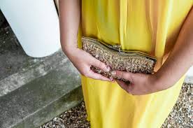 Weitere ideen zu gelbes kleid, kleider, takschita. Hochzeitsgast In Gelb Unsere Outfits Zur Hochzeit In Gelb