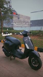 Pin Oleh Aris Susanti Di Vespa Fotografi Jalanan Kendaraan Seni Grafis
