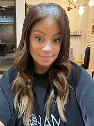 S H A R O N H U S S E Y