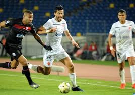 En direct ou en rediffusion notre agenda vous donne toutes les infos dont vous avez besoin pour retrouver sur quelle chaîne passent les matchs de votre équipe favorite. Mat Wydad A Quelle Heure Et Sur Quelle Chaine