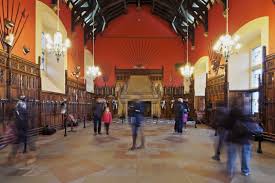 Edinburgh castle on the castle rock hill. Edinburgh Castle Tickets Entrittspreise 2021 Tourscanner