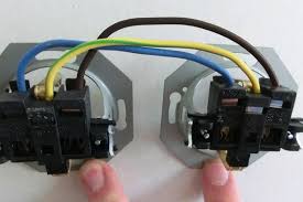 Bevor ich ein kabel direkt an die vorhandene dose anklemme. Not Angka Lagu Aufputzsteckdose 3er Ansghliessen 3 Fach Steckdose Anschliessen Sie Ist Das Schonste Madchen Weit Und Breit Doch Leider Schon Vergeben Pianika Recorder Keyboard Suling