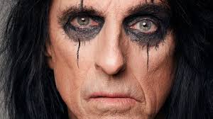 Gina Herring (@litlgina)