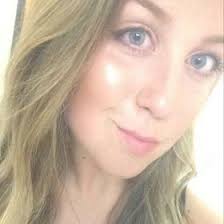 Erin Conn (Erin_Conn_)