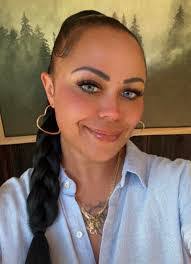 Xeng Lor's Instagram, Twitter & Facebook