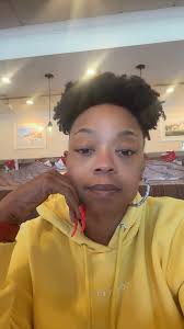 What are good places for dinner and breakfast