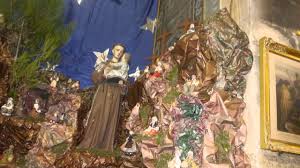 L�gende, p�lerinage et translation de la statue au ges. La Creche En L Eglise Notre Dame De Grace Eyguieres 2015 13430 Youtube