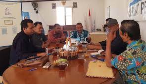 Pt parkland world indonesia jepara ulasan umr jepara 2021 terbaru upah minimum from upahminimum.com. Pt Parkland Mayong Jepara Butuh Ribuan Tenaga Kerja Inilah Online