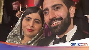 Malala Pakai Gaun Berkerudung di Oscar 2023, Datang Bersama Suami Ganteng