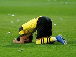 Jul 02, 2021 · jadon sancho (born 25 march 2000) is a british footballer who plays as a right midfield for german club borussia dortmund, and the england national team. Bundesliga Hoffenheim Nutzt Dortmunder Blackout Fussball