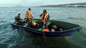 Everybody who use penang bridge must keep oxygen tank and life jacket in the car not the first time. Penang Bridge Accident Victim Was On His Way Home After Attending B Day Party