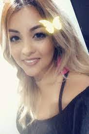 Heidi Sills's Instagram, Twitter & Facebook