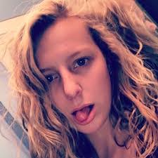 Abby Havens's Instagram, Twitter & Facebook