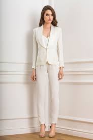 Tailleur femme blanc julia 10 tailleur cérémonie mariage. Epingle Sur Robes De Mariees Mariage En Rose 2020 2021