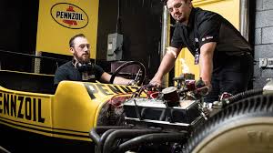 How long do nascar engines last? Benefits Of Choosing Uti Universal Technical Institute