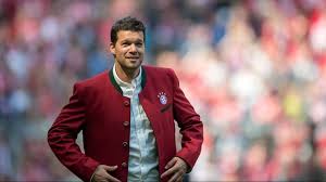 May 30, 2021 · michael ballack ignored the show in an ibiza nightclub to watch the champions league final on his phone. Michael Ballack Przeszedl Operacje Nowotworu Teraz Trzyma Kciuki Za Bayern Polsat Sport