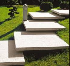 Alleskonner Beton Setzt Akzente Im Garten With Images Landscape Stairs Garden Stairs Garden Steps