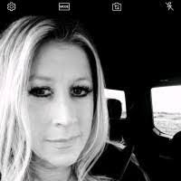 Kami Berry's Instagram, Twitter & Facebook