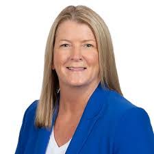 Shannon Bednar's Instagram, Twitter & Facebook