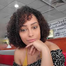The entire narration flows through a verse which is the best part about. I Used To Hate My Curls Finally Cut Off All My Dead Hair And Started Going Natural Last Year Only A Little Conditioner Curlyhair