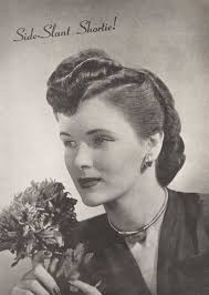 1940 S Hairstyles The Sidesweep Craze 1945 Glamour Daze 1940s Hairstyles Vintage Hairstyles 1940s Hairstyles For Long Hair
