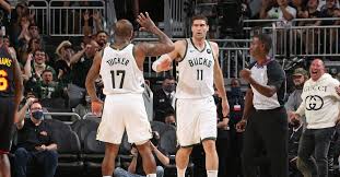 Suns star chris paul said it best ahead of his team's game 6 matchup against the bucks: Hawks Vs Bucks Final Score Milwaukee Downs Atlanta In Game 5 123 112 To Move One Win Closer To Nba Finals Draftkings Nation