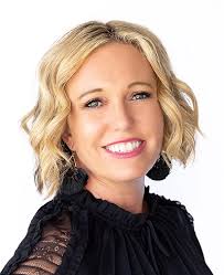 Angela Dax financial advisory team