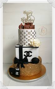 Designer Birthday Cake By Lulu Goh Tiered Cakes Birthday Sweet 16 Birthday Cake 19th Birthday Cakes