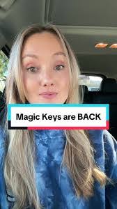 Ariel Walsh's Instagram, Twitter & Facebook