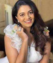 Divya Mishra Influencer| Biography Career Personal Life