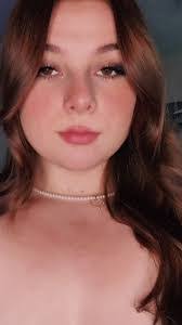 Rachel Leone's Instagram, Twitter & Facebook