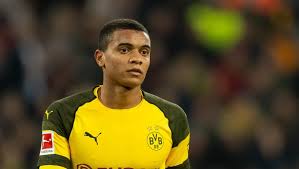 Manuel akanji was born to a swiss mother and a nigerian father. Borussia Dortmund Provide Positive Update On Injured Defender Manuel Akanji 90min