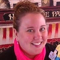 Andrea Glaser's Instagram, Twitter & Facebook