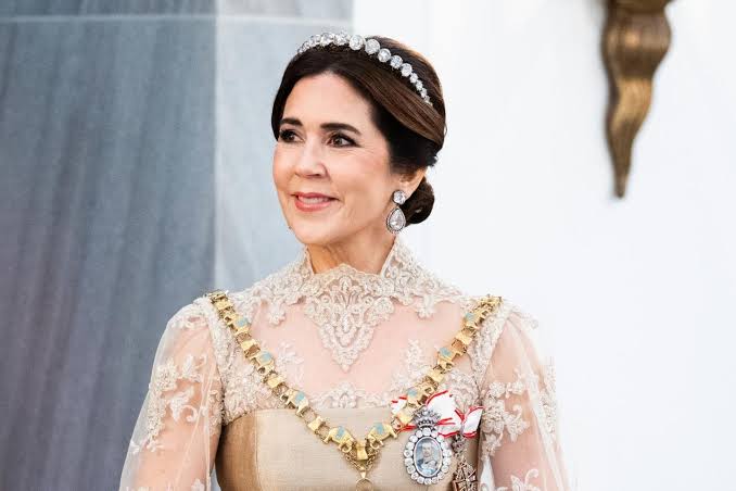 Königin Mary wird 54 – und ihr Stil prägt 3 Moderegeln | BRIGITTE.de