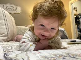 How to help an older child accept a new sibling?