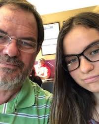 MY DAD LEFT MY MOM FOR HIS “SOULMATE”—BUT HE NEVER TOLD US WHO IT WAS When  my dad sat us down and said he was leaving my mom, I thought I misheard