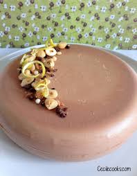 Entremet Caramelia Biscuit Amandes Et Miel Cara Crakine Cremeux Caramelia Amp Citron Et Mousse Allegee Caram Biscuit Amande Gateaux Et Desserts Biscuits