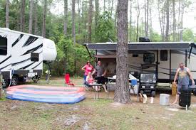 Five cabins are also available for rent. Camping Suwannee River Jam