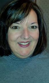 Peggy Newton's Instagram, Twitter & Facebook