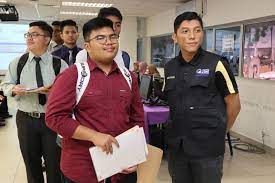 Teknologi informasi adalah sebuah teknologi yang dipergunakan untuk mengelola data, meliputi di dalam nya: Utem Universiti Teknikal Malaysia Melaka Utem Terima 470 Pelajar Baharu Peringkat Diploma Bagi Pengambilan Jun 2019 2020