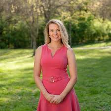 Materials such as furniture, large appliances, mattresses, toilets and large amounts of vegetation are often considered bulk trash. Than Courtney Johnston Metro Councilwoman District 26 Facebook