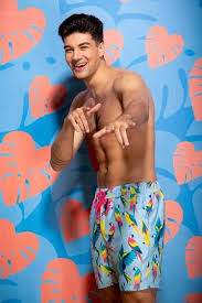 Love Island Usa Cast Zac Mirabelli Tv Guide Love Island Tv Guide It Cast