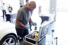 At autoglass®, we offer windscreen repairs for all vehicles. Pg Glass Windscreen Repair Or Replacement Solutions For Motorists