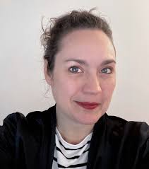 Joy Niles's Instagram, Twitter & Facebook