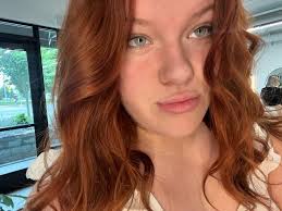 She wanted a change so we came up with this beautiful copper! She pulls it  off so well @rocandroesalon #nashville #thegulch #karastase #hair #hairgoals