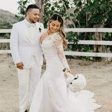 There is no doubt that this image has helped promote chiquis's new product and the controversy has only helped the photo spread more. Chiquis Rivera Wedding Dress Wedding Dresses Celebrity Wedding Dresses Perfect Wedding Dress
