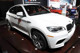 2013 Bmw X6 M Reveals Its Very Discreet Enhancements Bmw X6 Bmw Bmw Classic Cars