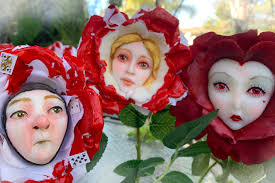 Alice in Wonderland nontalking Flowers alice Painting the Roses Red  Sutherland for Party Props Tea Parties Table Decor Vignettes