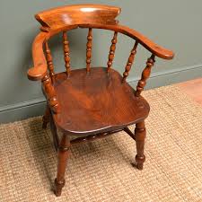 Victorian Figured Elm Smokers Bow Antique Carver Chair Antiques World The Finest Antique Furniture For Sale In Th Carver Chair Chair Fine Antique Furniture